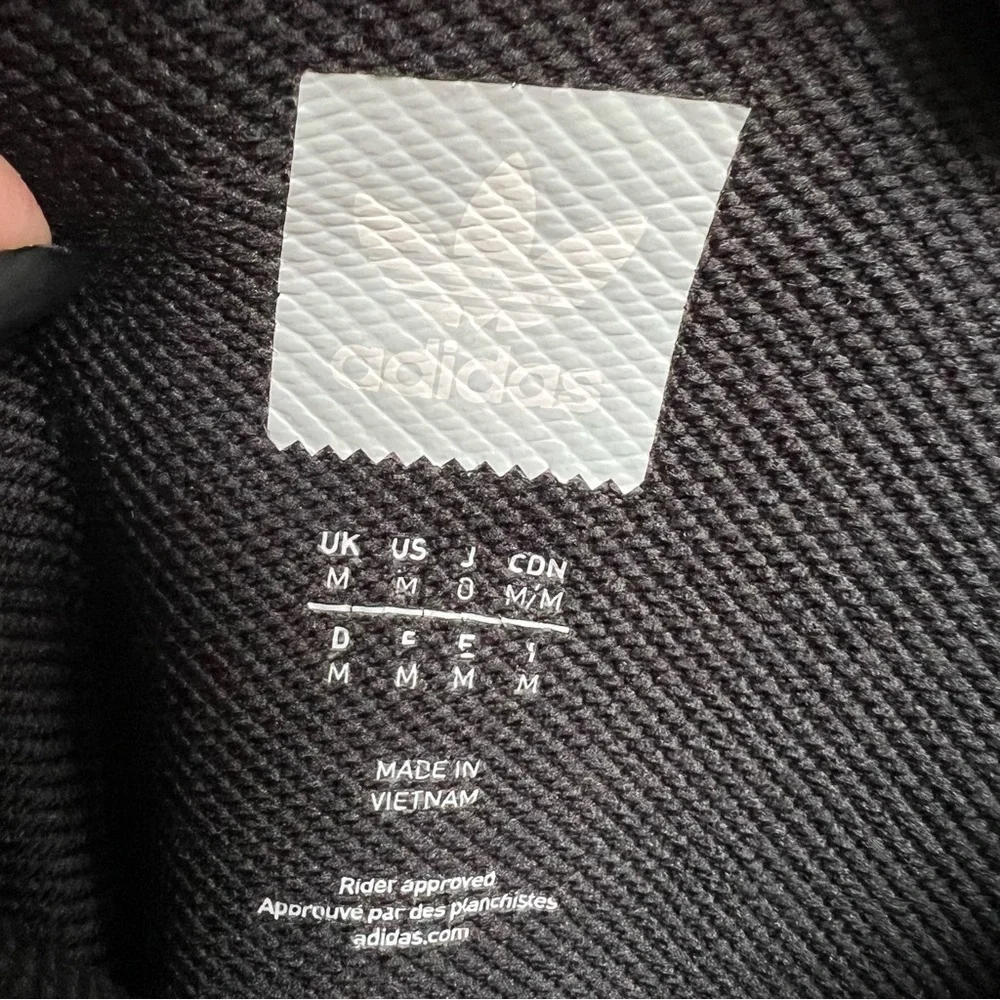 Adidas Skateboarding Men’s Black Trefoil Hoodie Lightweight Sweatshirt, Medium - Picture 6 of 10